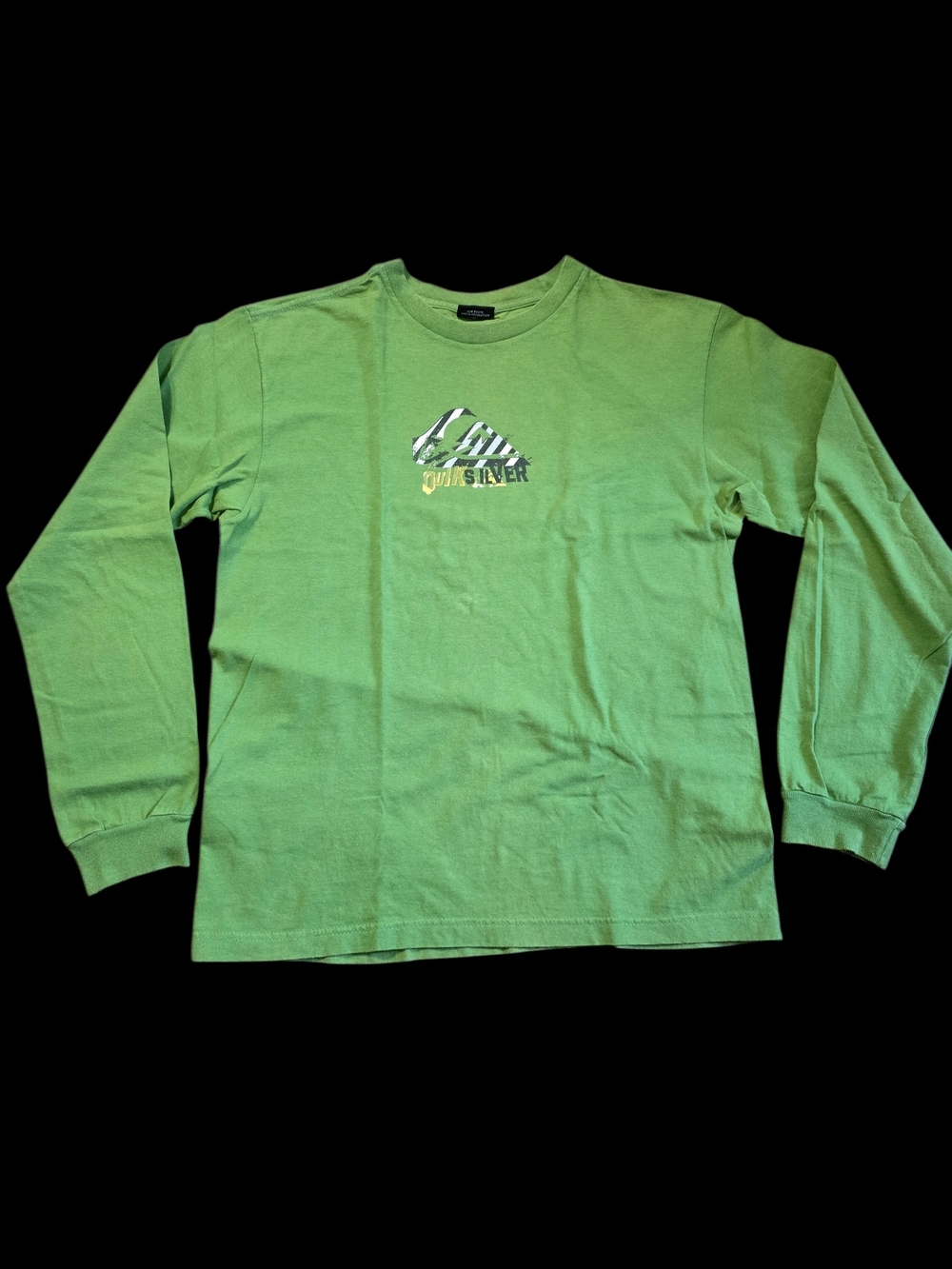 90's Vintage Quiksilver Green Long Sleeve Tee